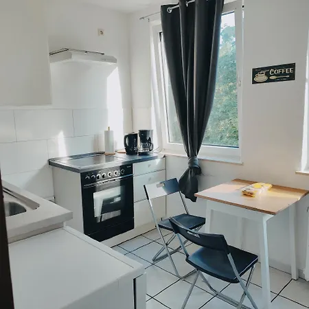 Διαμέρισμα Monteurwohnung Messewohnung Sued Grenze Duesseldorf 6 Personen *