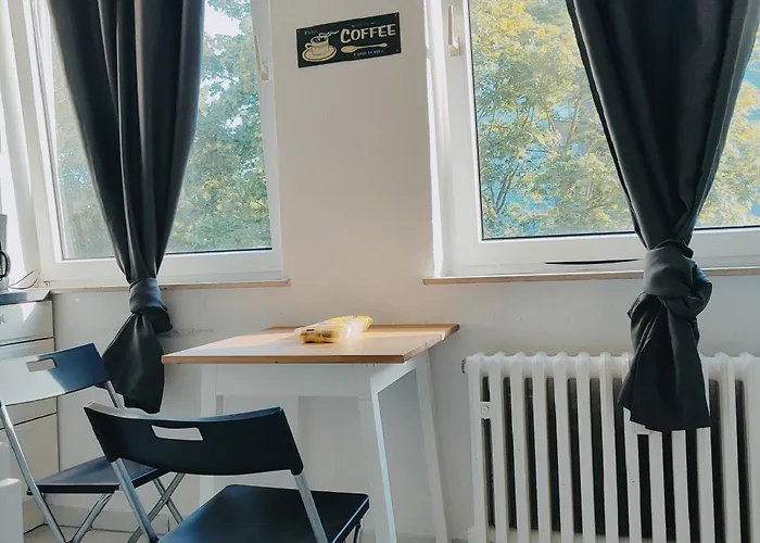 Monteurwohnung Messewohnung Sued Grenze Duesseldorf 6 Personen